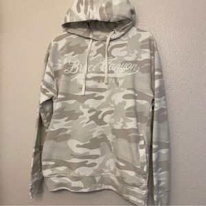 Bryce Canyon National Park Hoodie white camo cotton pullover fleece lined M